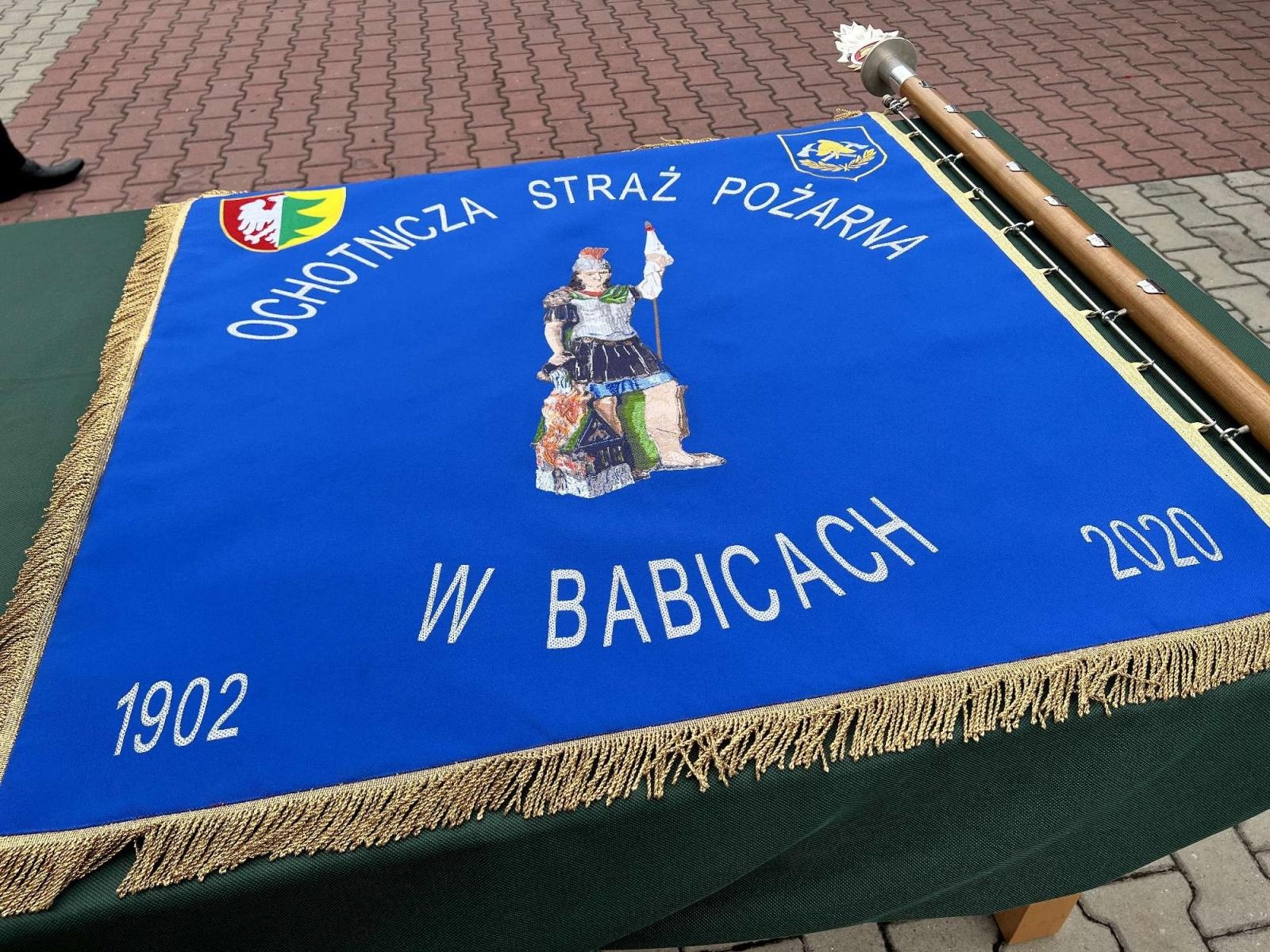 Zdjęcie w galerii na portalu naszraciborz.pl: Strażacy z Babic na 120-lecie jednostki dostali nowy sztandar [FOTO i WIDEO] wiadomości z regionu