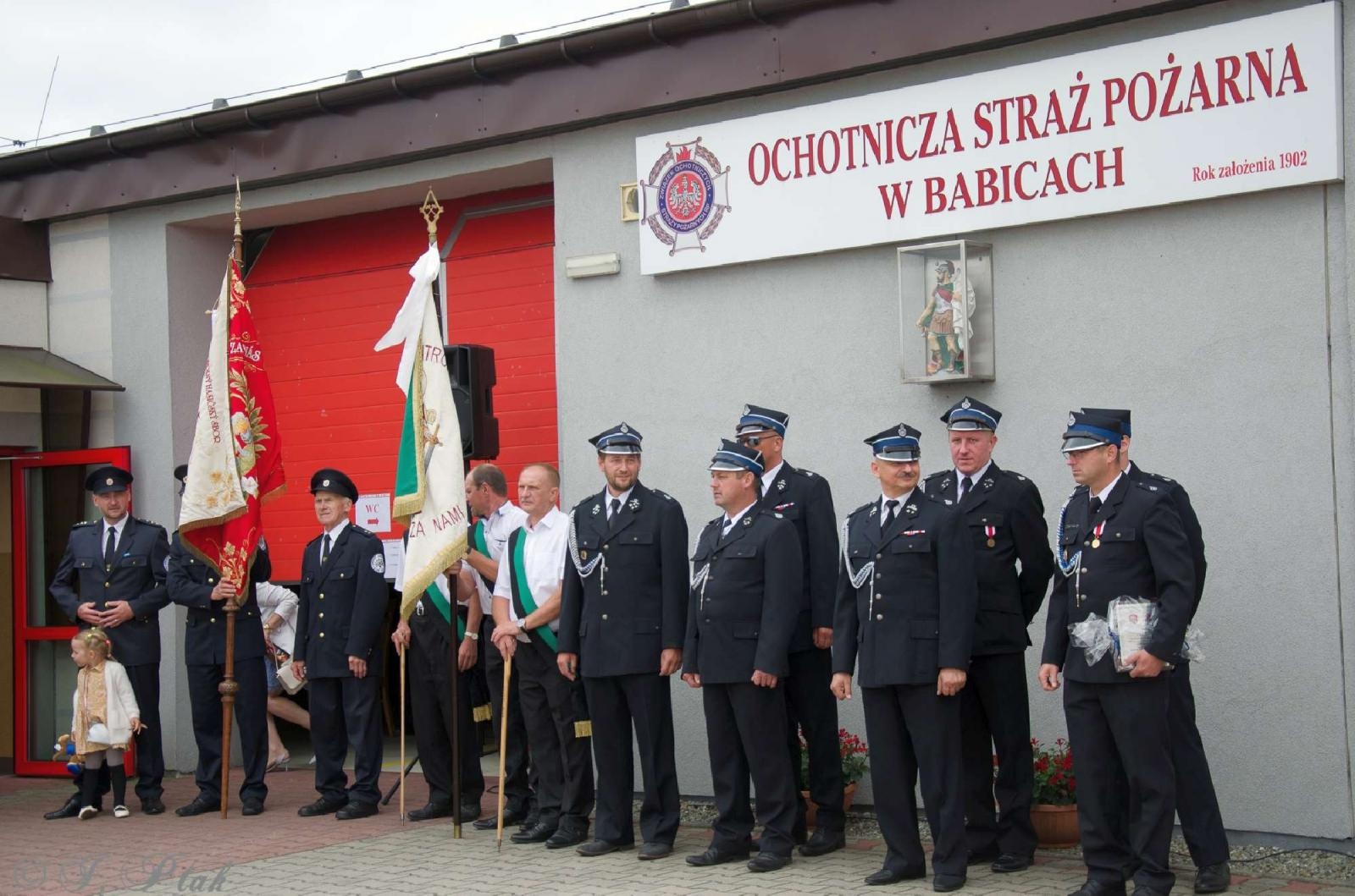 Zdjęcie w galerii na portalu naszraciborz.pl: Strażacy z Babic na 120-lecie jednostki dostali nowy sztandar [FOTO i WIDEO] wiadomości z regionu