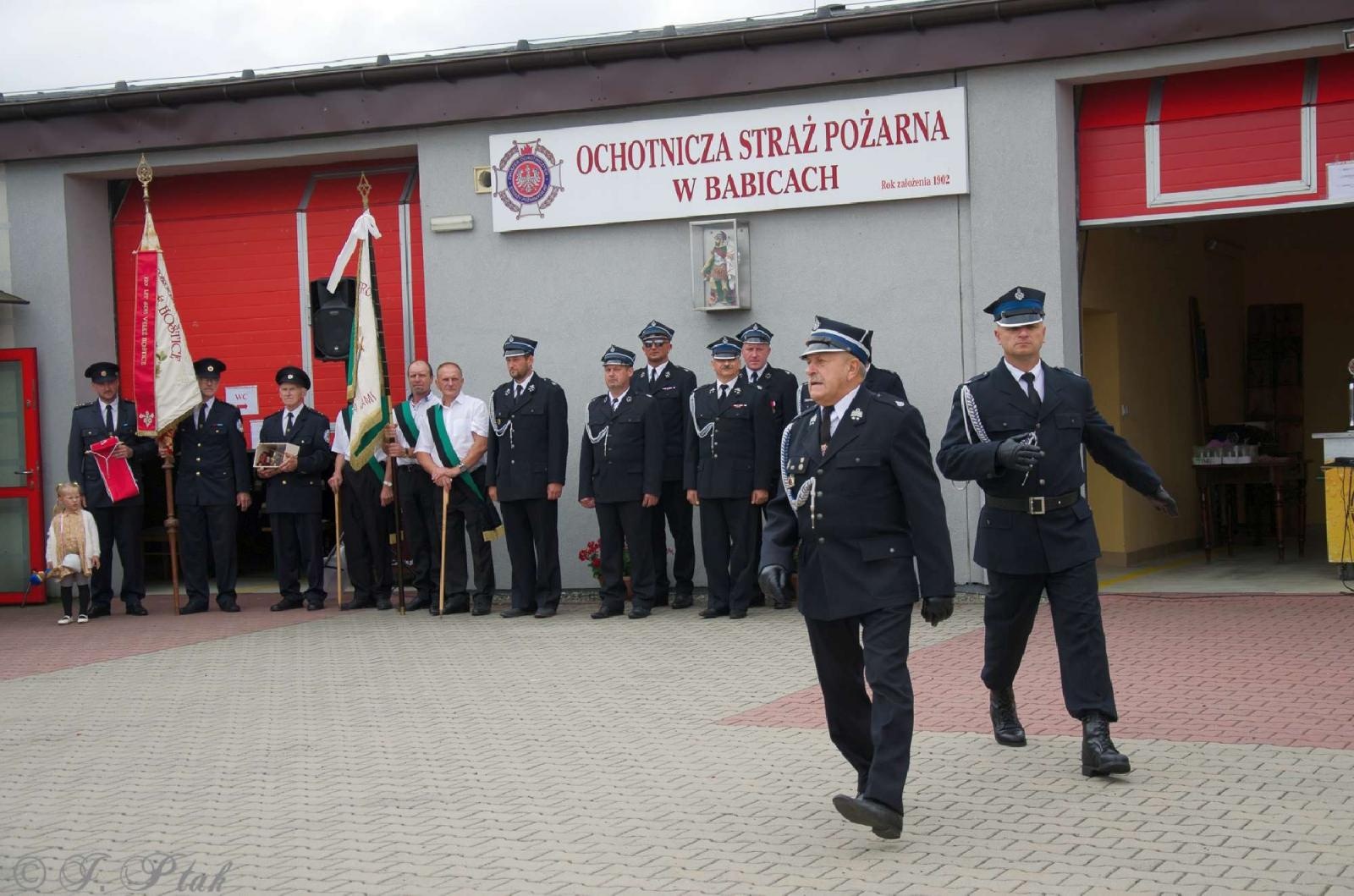 Zdjęcie w galerii na portalu naszraciborz.pl: Strażacy z Babic na 120-lecie jednostki dostali nowy sztandar [FOTO i WIDEO] wiadomości z regionu