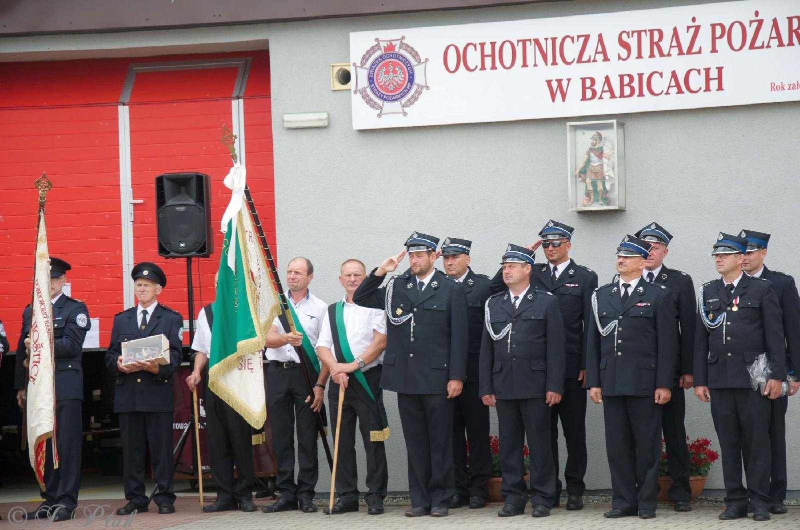 Zdjęcie w galerii na portalu naszraciborz.pl: Strażacy z Babic na 120-lecie jednostki dostali nowy sztandar [FOTO i WIDEO] wiadomości z regionu