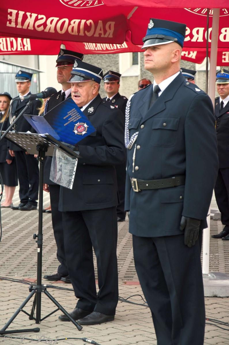 Zdjęcie w galerii na portalu naszraciborz.pl: Strażacy z Babic na 120-lecie jednostki dostali nowy sztandar [FOTO i WIDEO] wiadomości z regionu