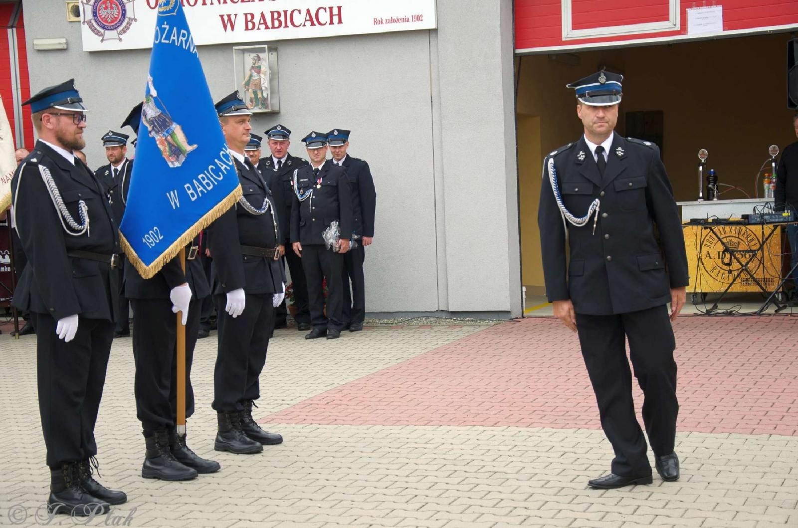 Zdjęcie w galerii na portalu naszraciborz.pl: Strażacy z Babic na 120-lecie jednostki dostali nowy sztandar [FOTO i WIDEO] wiadomości z regionu