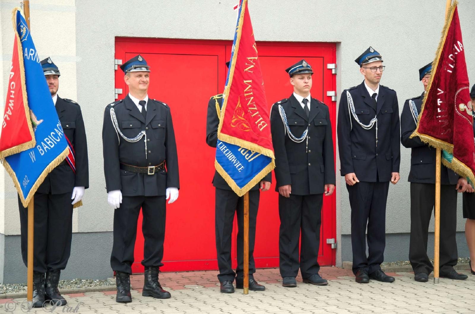 Zdjęcie w galerii na portalu naszraciborz.pl: Strażacy z Babic na 120-lecie jednostki dostali nowy sztandar [FOTO i WIDEO] wiadomości z regionu