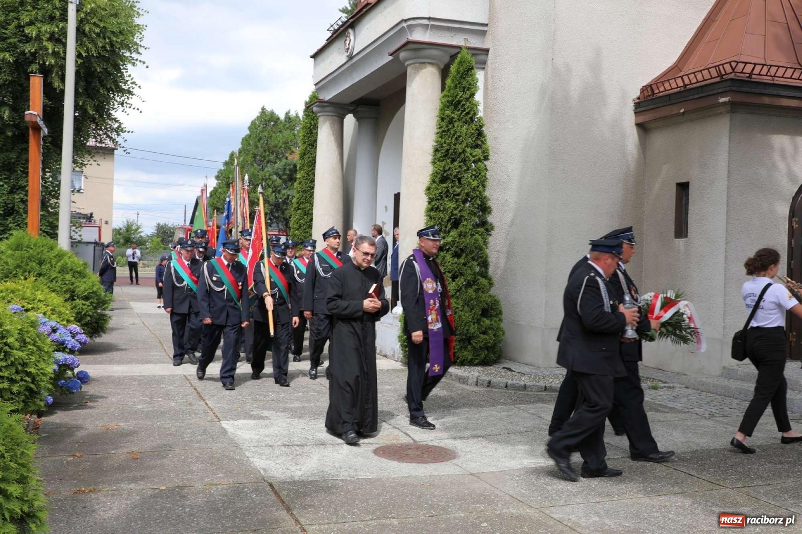 Zdjęcie w galerii na portalu naszraciborz.pl: Złoty Znak Związku na 100-lecie OSP Bojanów wiadomości z regionu