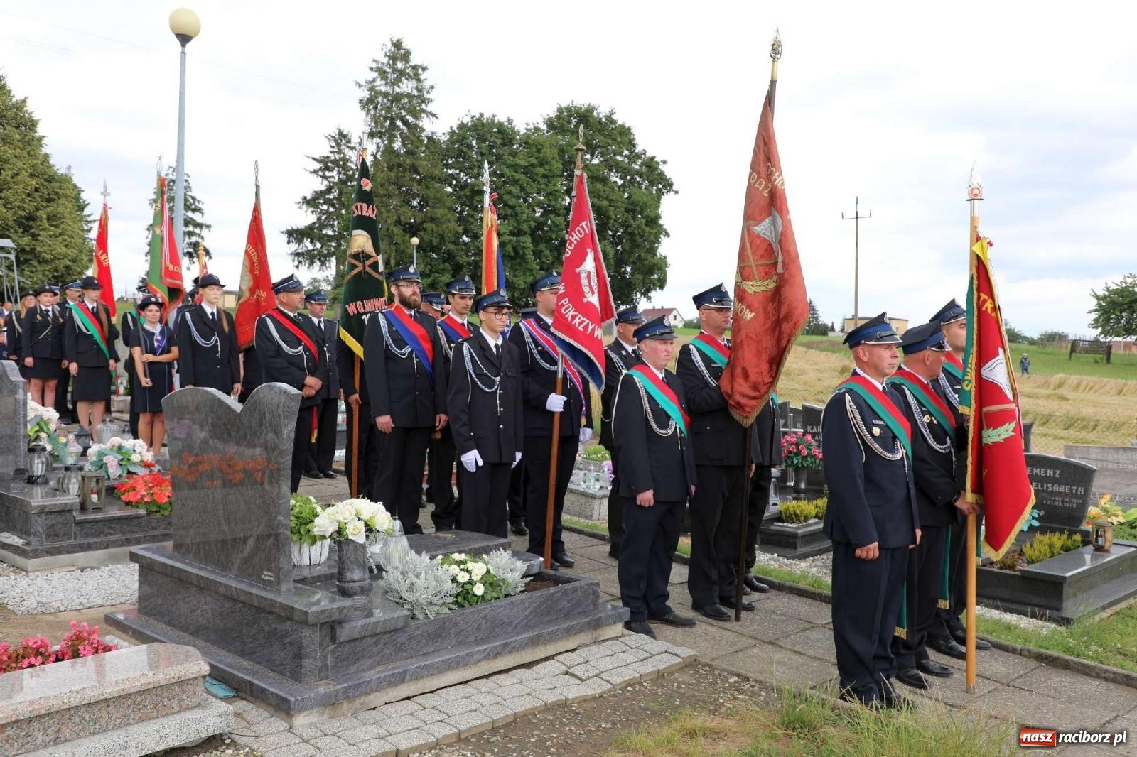 Zdjęcie w galerii na portalu naszraciborz.pl: Złoty Znak Związku na 100-lecie OSP Bojanów wiadomości z regionu