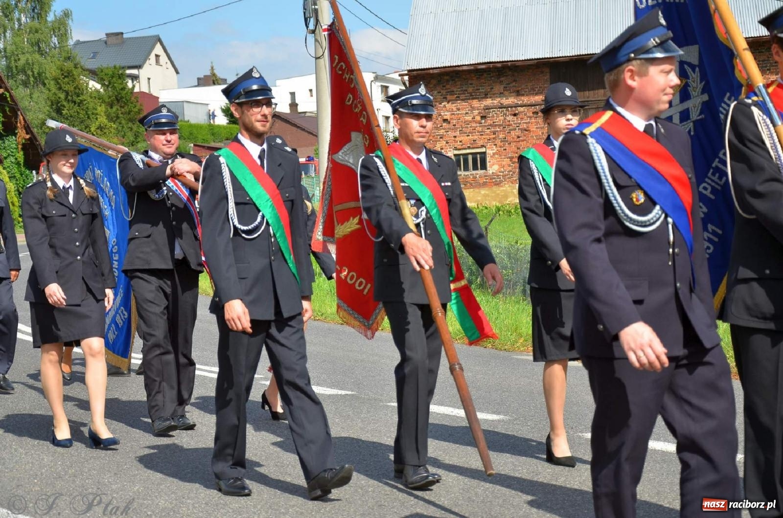 Zdjęcie w galerii na portalu naszraciborz.pl: Złoty Znak Związku na 100-lecie OSP Bojanów wiadomości z regionu