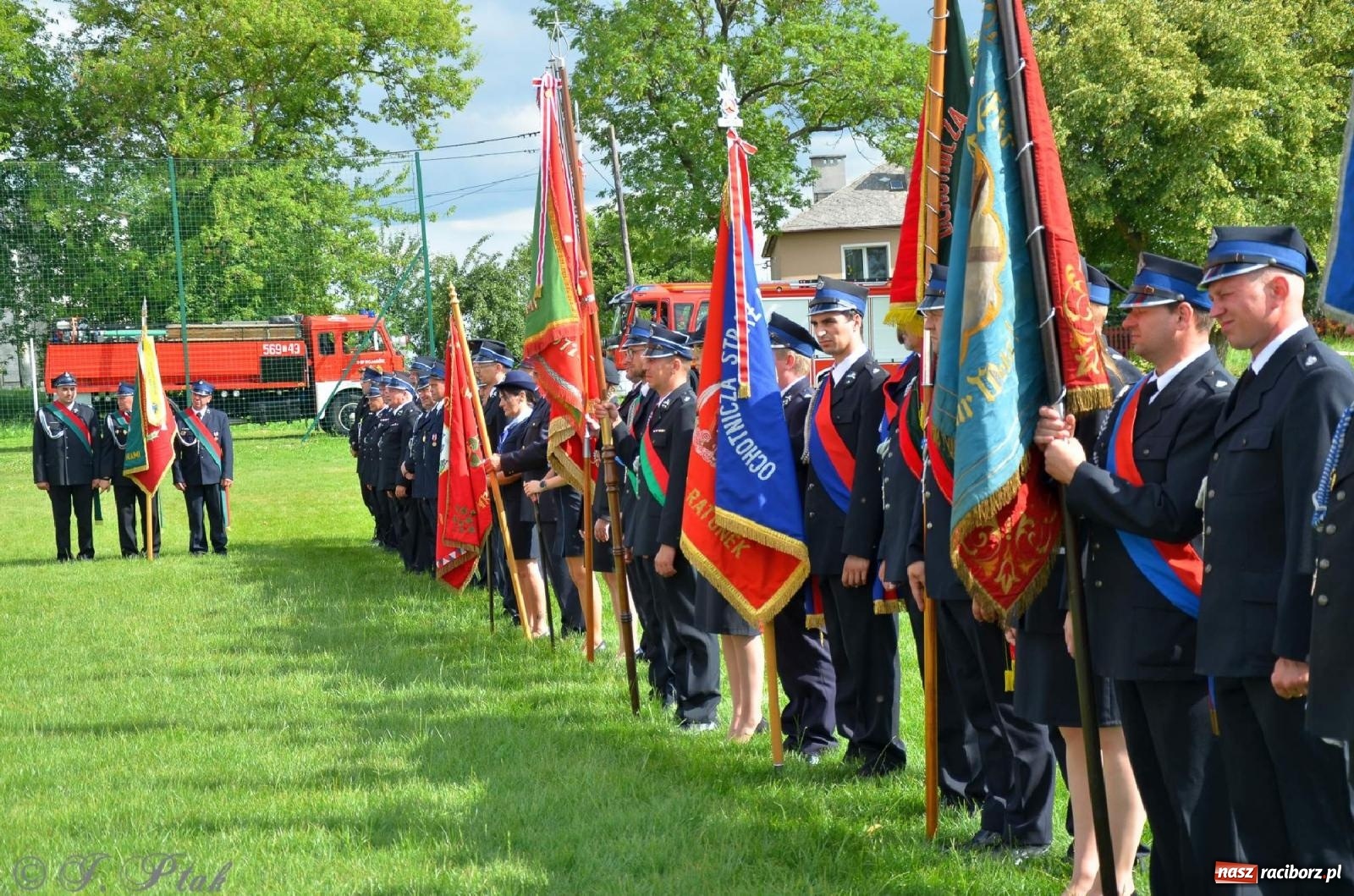 Zdjęcie w galerii na portalu naszraciborz.pl: Złoty Znak Związku na 100-lecie OSP Bojanów wiadomości z regionu