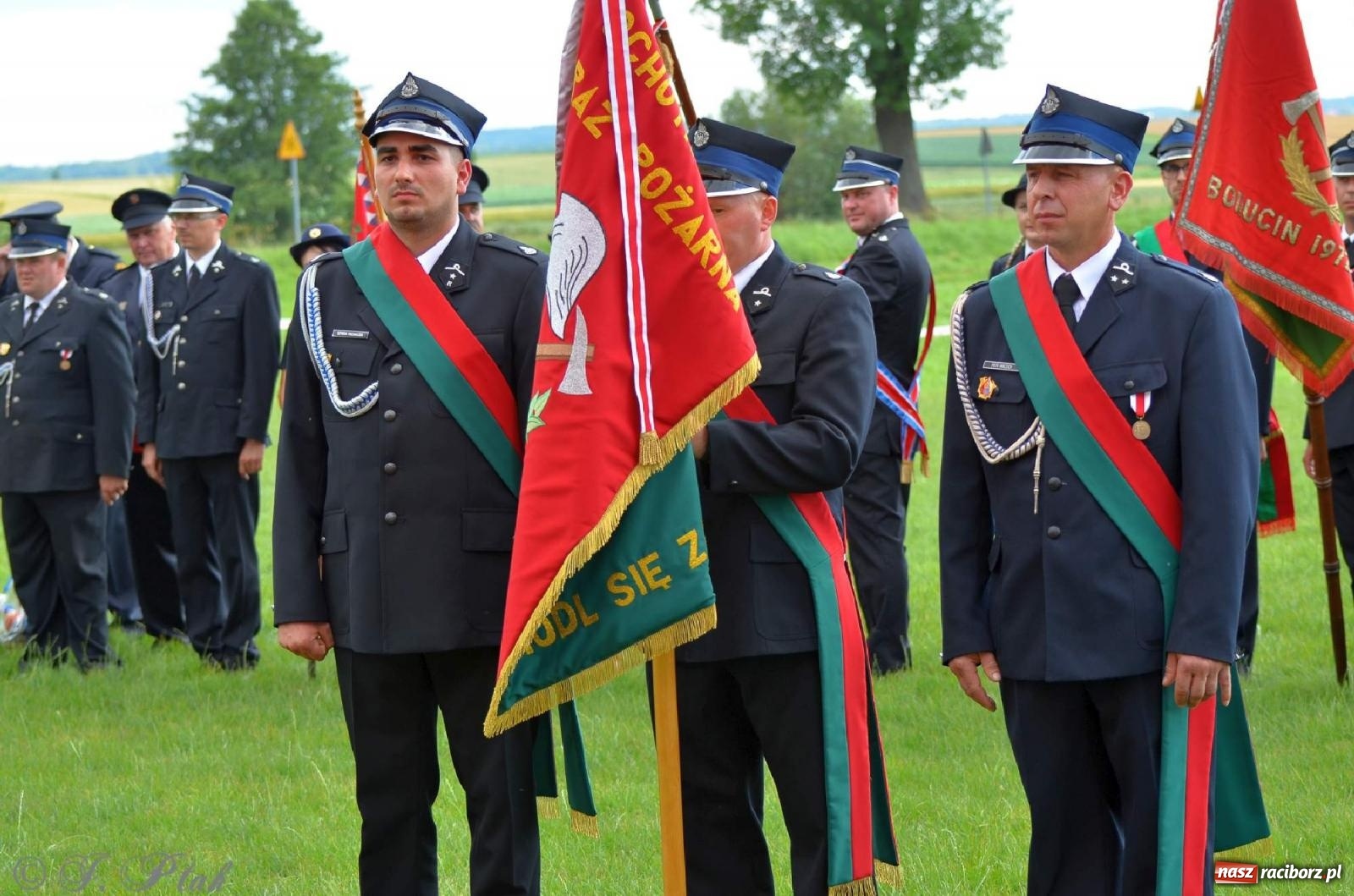Zdjęcie w galerii na portalu naszraciborz.pl: Złoty Znak Związku na 100-lecie OSP Bojanów wiadomości z regionu