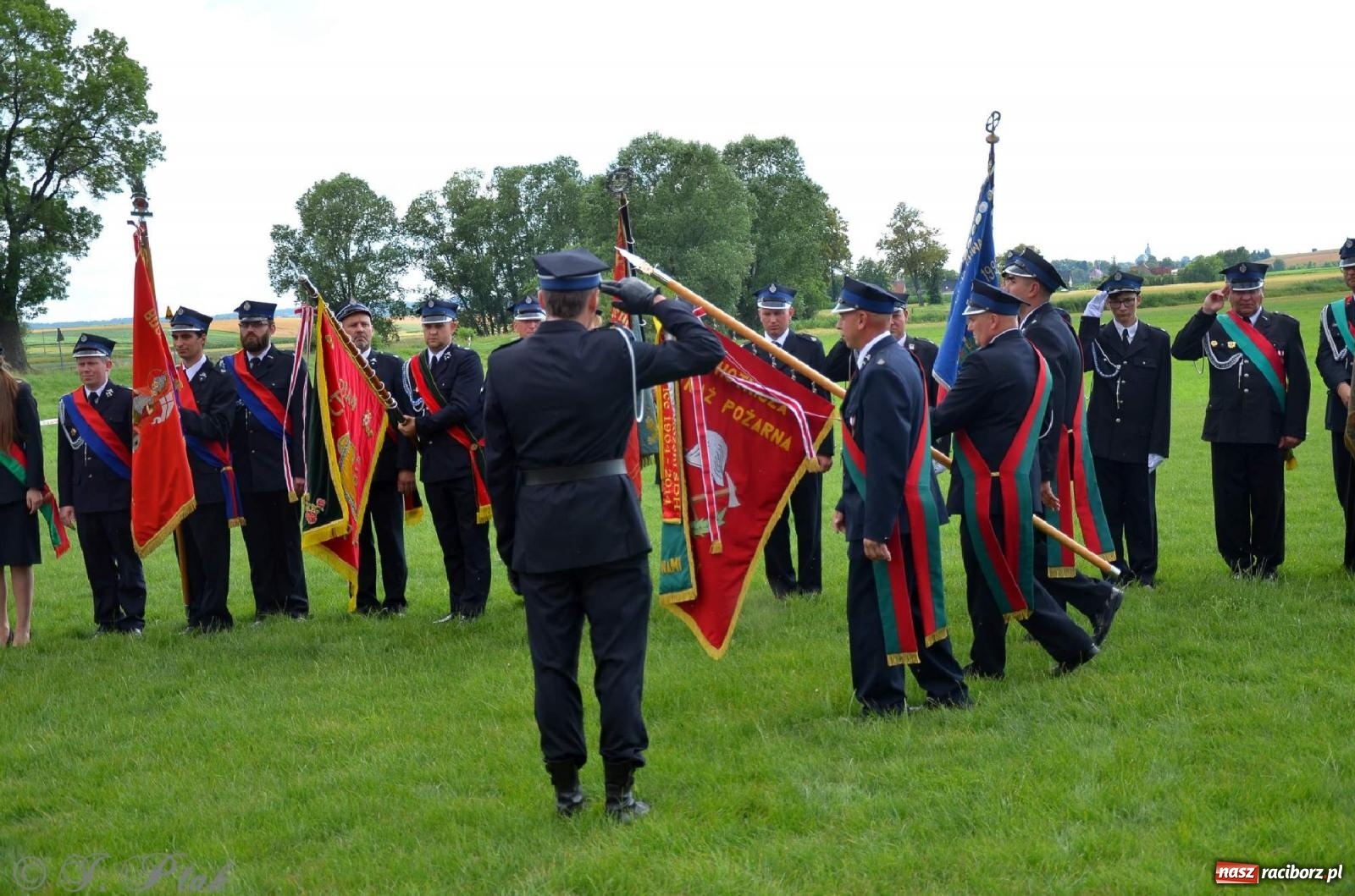 Zdjęcie w galerii na portalu naszraciborz.pl: Złoty Znak Związku na 100-lecie OSP Bojanów wiadomości z regionu