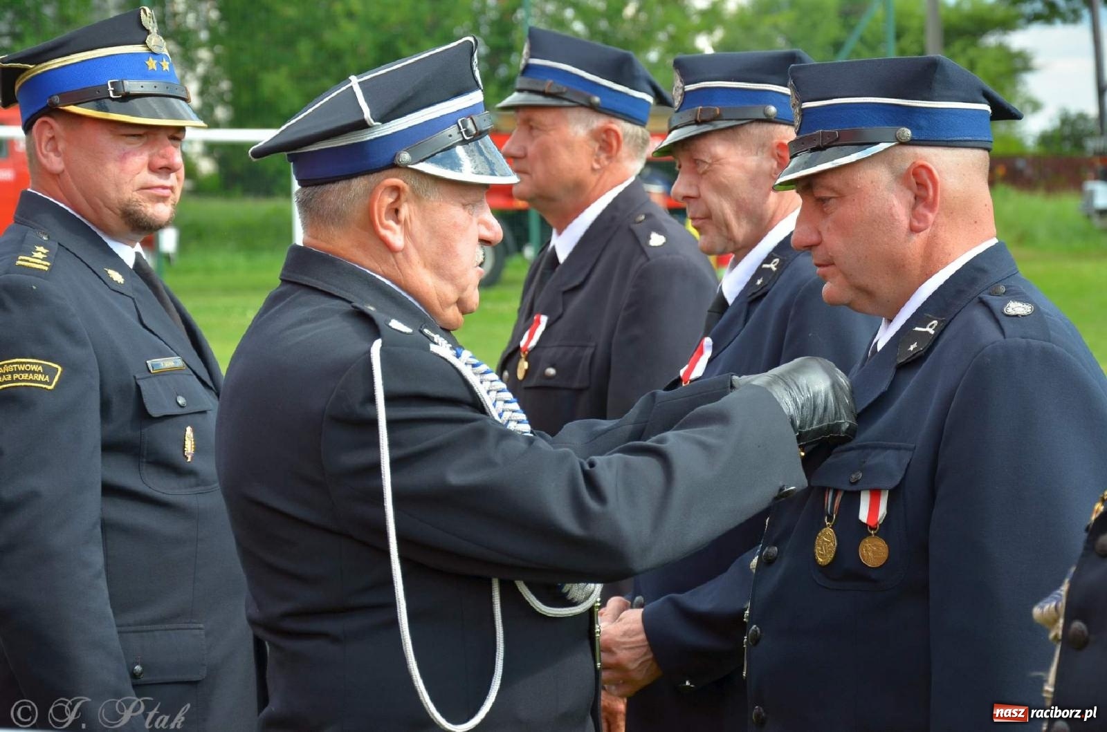 Zdjęcie w galerii na portalu naszraciborz.pl: Złoty Znak Związku na 100-lecie OSP Bojanów wiadomości z regionu
