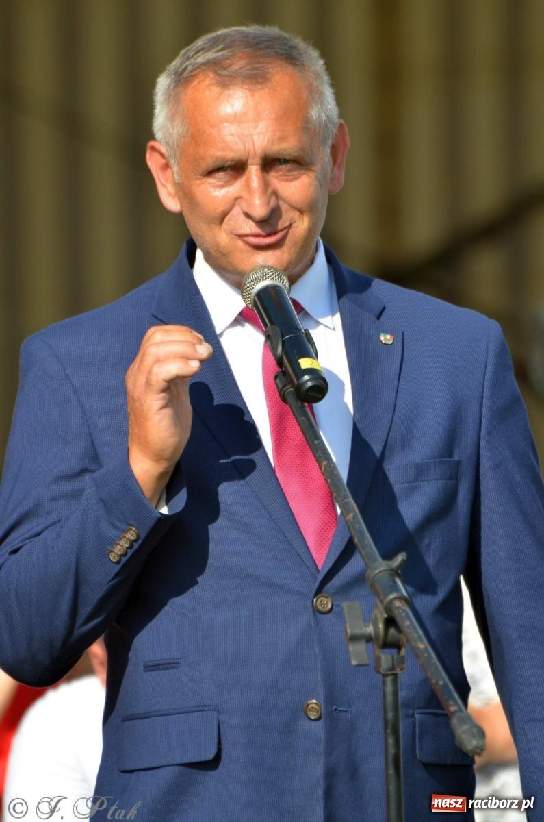 Zdjęcie w galerii na portalu naszraciborz.pl: Złoty Znak Związku na 100-lecie OSP Bojanów wiadomości z regionu