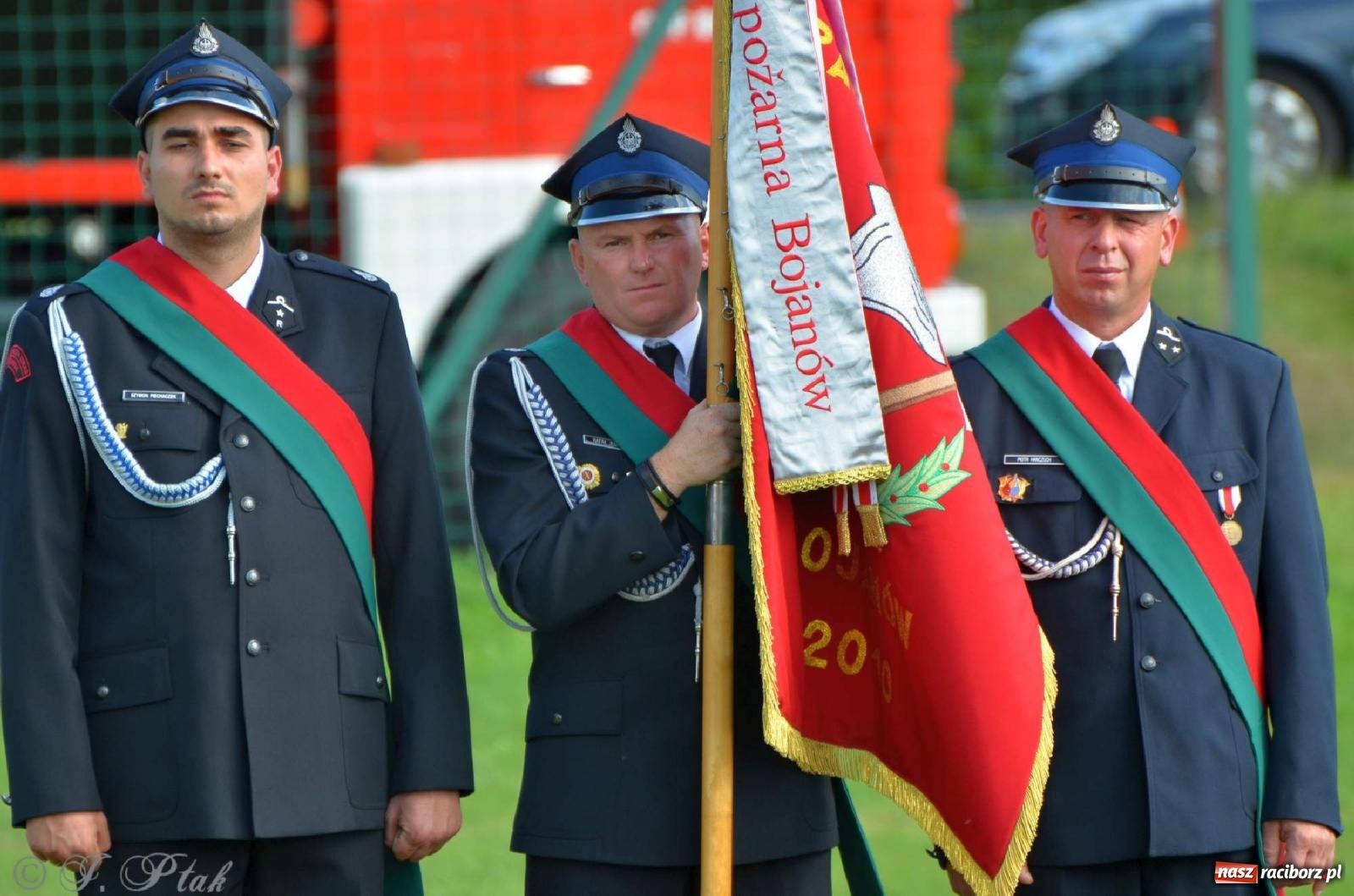 Zdjęcie w galerii na portalu naszraciborz.pl: Złoty Znak Związku na 100-lecie OSP Bojanów wiadomości z regionu