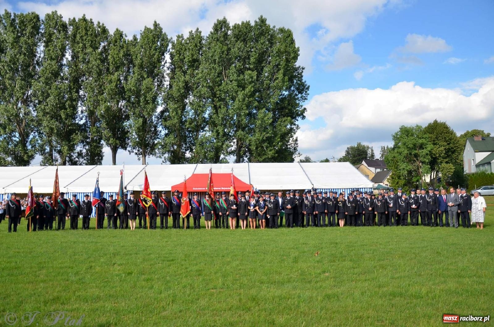 Zdjęcie w galerii na portalu naszraciborz.pl: Złoty Znak Związku na 100-lecie OSP Bojanów wiadomości z regionu