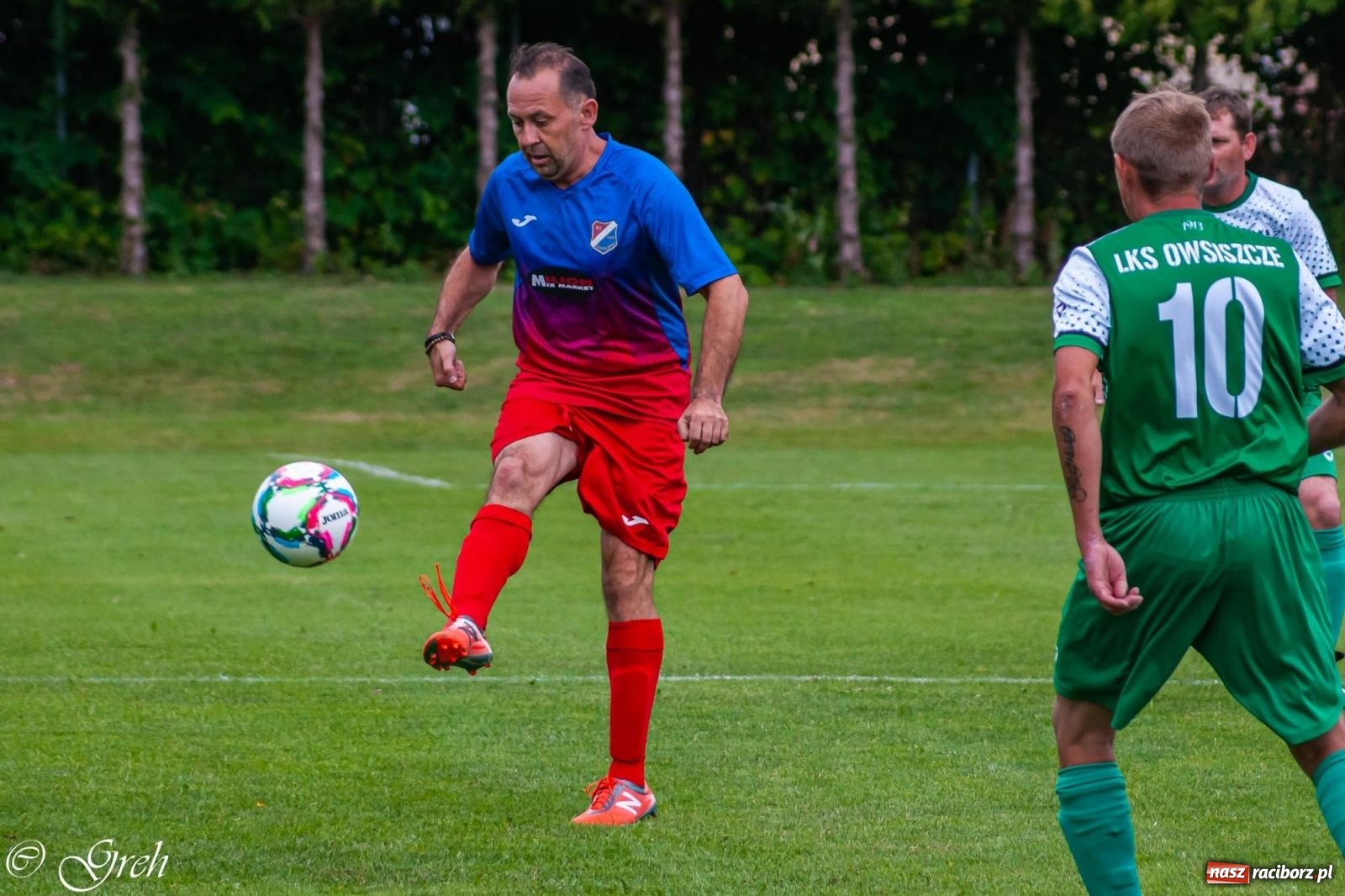 Zdjęcie w galerii na portalu naszraciborz.pl: Oldboje walczyli o puchar wójta w Chałupkach [FOTO] wiadomości z regionu