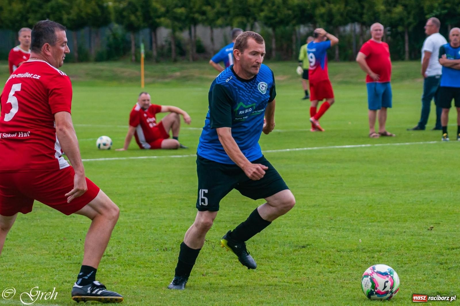 Zdjęcie w galerii na portalu naszraciborz.pl: Oldboje walczyli o puchar wójta w Chałupkach [FOTO] wiadomości z regionu