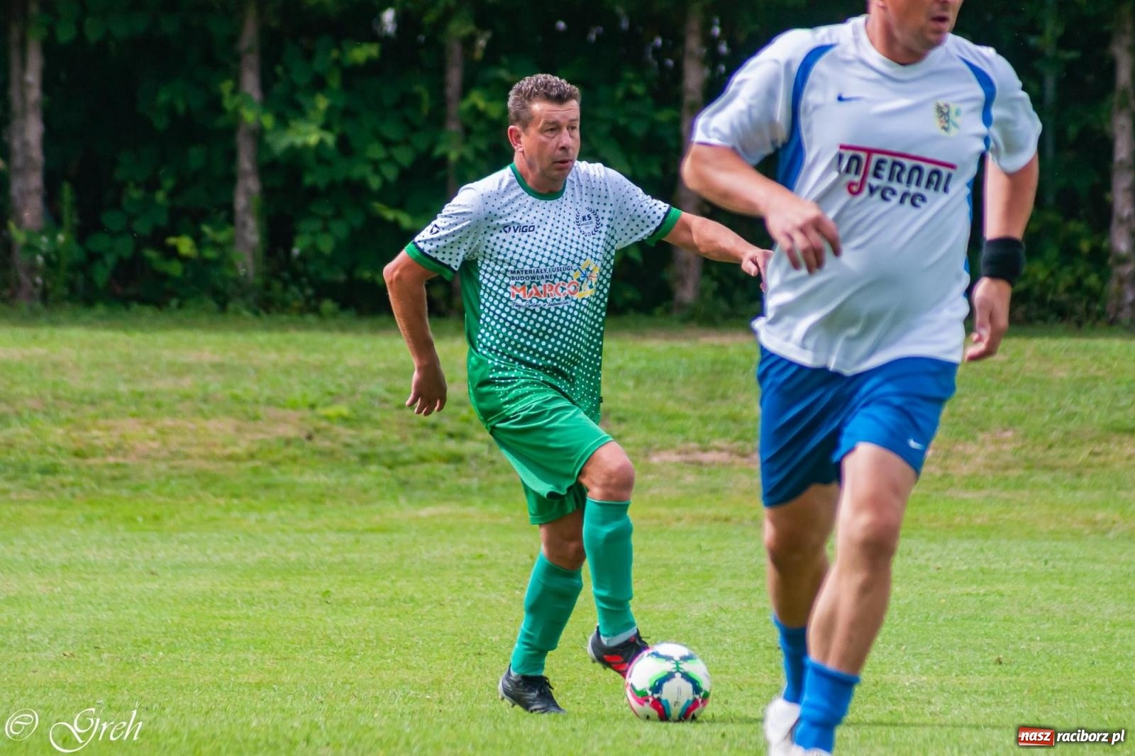 Zdjęcie w galerii na portalu naszraciborz.pl: Oldboje walczyli o puchar wójta w Chałupkach [FOTO] wiadomości z regionu