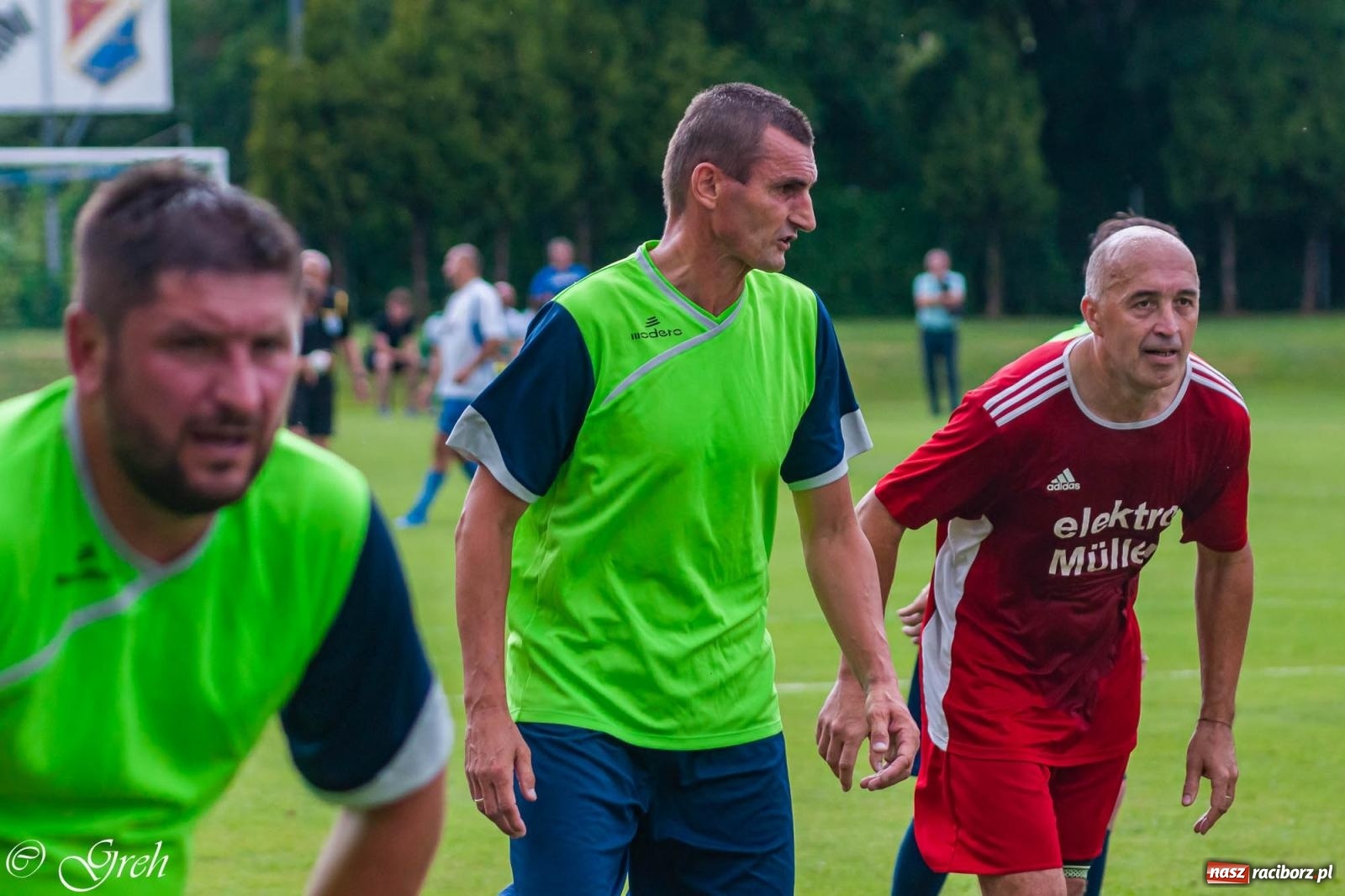 Zdjęcie w galerii na portalu naszraciborz.pl: Oldboje walczyli o puchar wójta w Chałupkach [FOTO] wiadomości z regionu