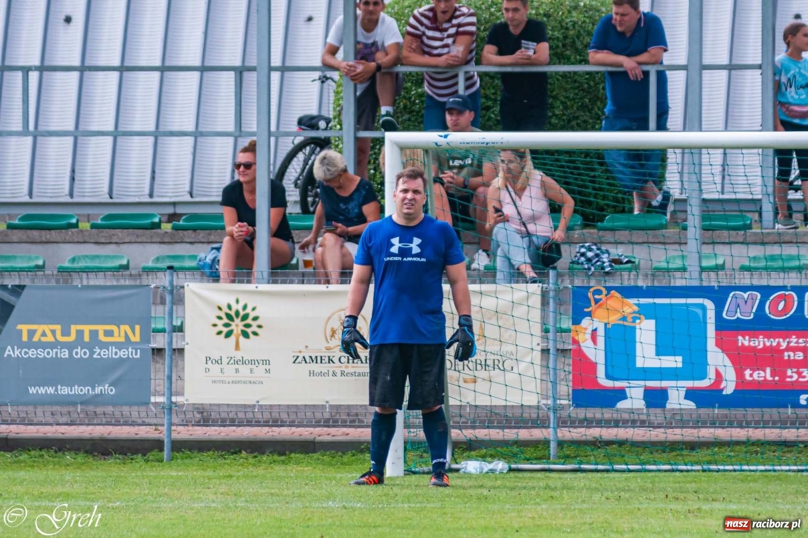 Zdjęcie w galerii na portalu naszraciborz.pl: Oldboje walczyli o puchar wójta w Chałupkach [FOTO] wiadomości z regionu