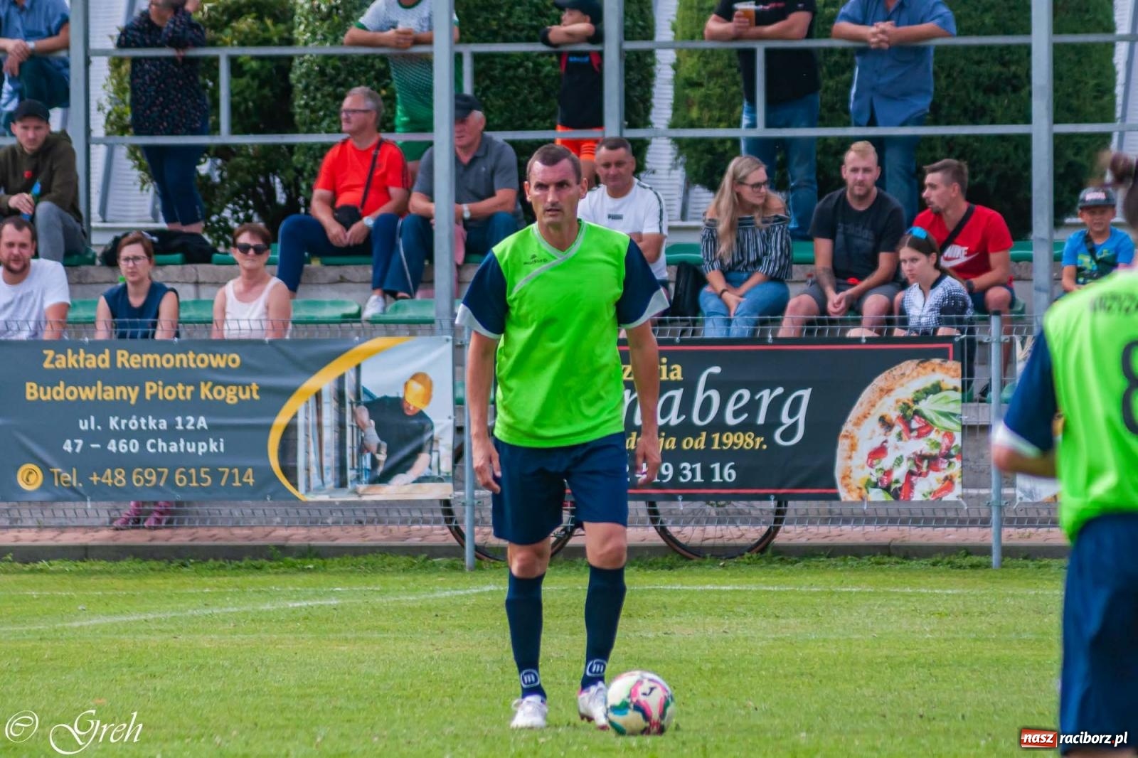 Zdjęcie w galerii na portalu naszraciborz.pl: Oldboje walczyli o puchar wójta w Chałupkach [FOTO] wiadomości z regionu