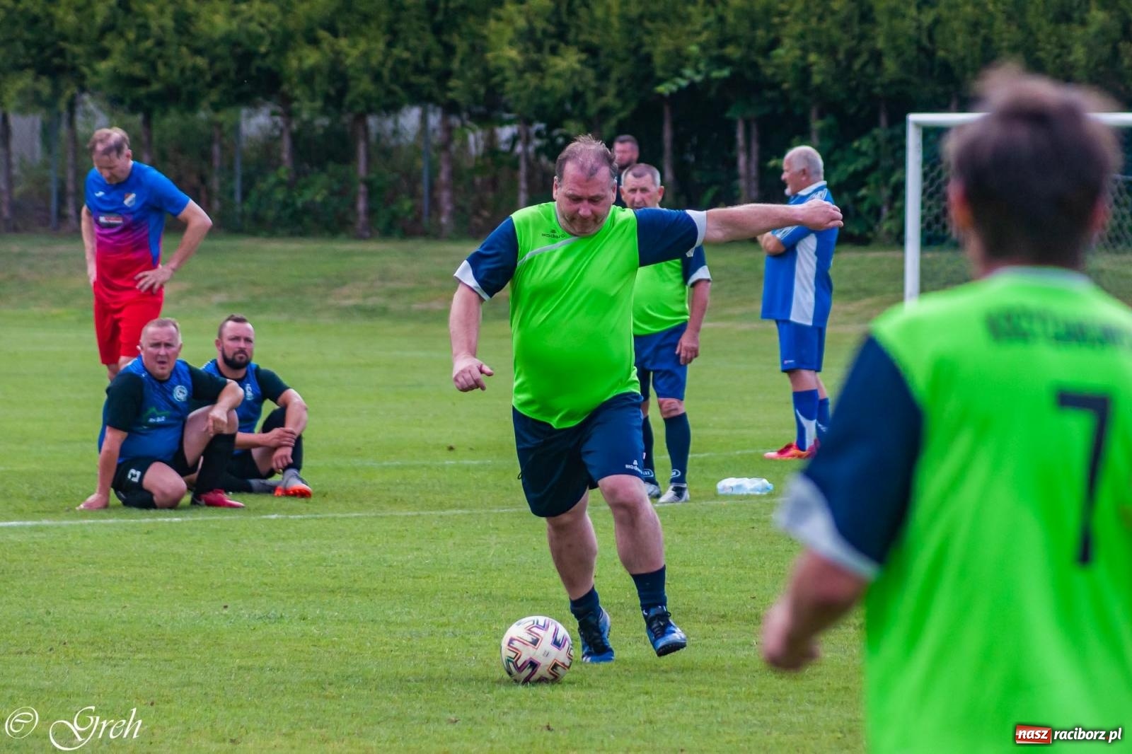 Zdjęcie w galerii na portalu naszraciborz.pl: Oldboje walczyli o puchar wójta w Chałupkach [FOTO] wiadomości z regionu