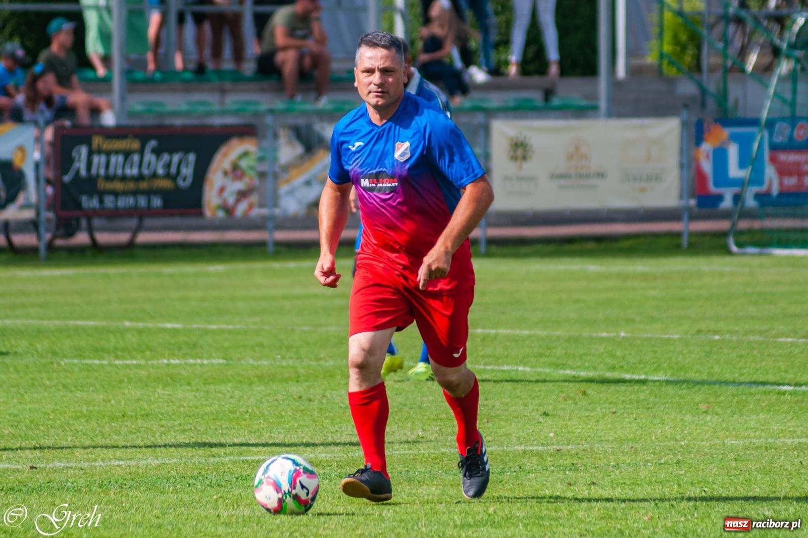 Zdjęcie w galerii na portalu naszraciborz.pl: Oldboje walczyli o puchar wójta w Chałupkach [FOTO] wiadomości z regionu