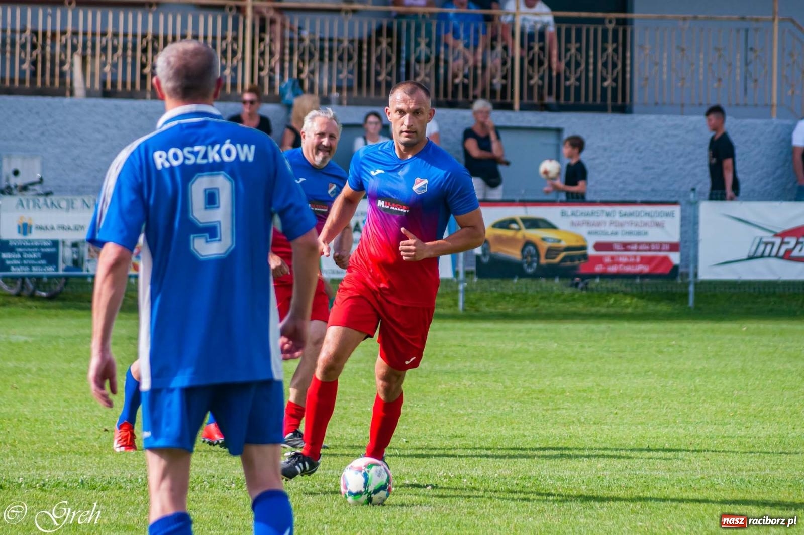 Zdjęcie w galerii na portalu naszraciborz.pl: Oldboje walczyli o puchar wójta w Chałupkach [FOTO] wiadomości z regionu