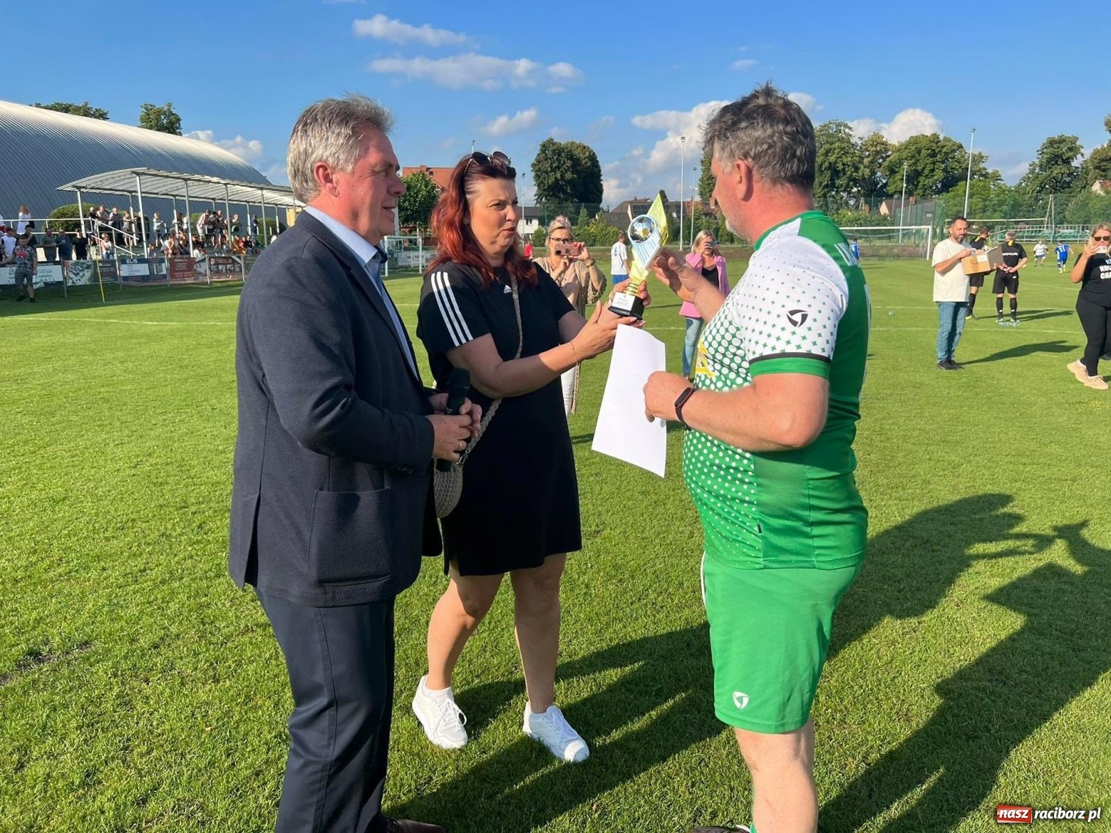Zdjęcie w galerii na portalu naszraciborz.pl: Oldboje walczyli o puchar wójta w Chałupkach [FOTO] wiadomości z regionu