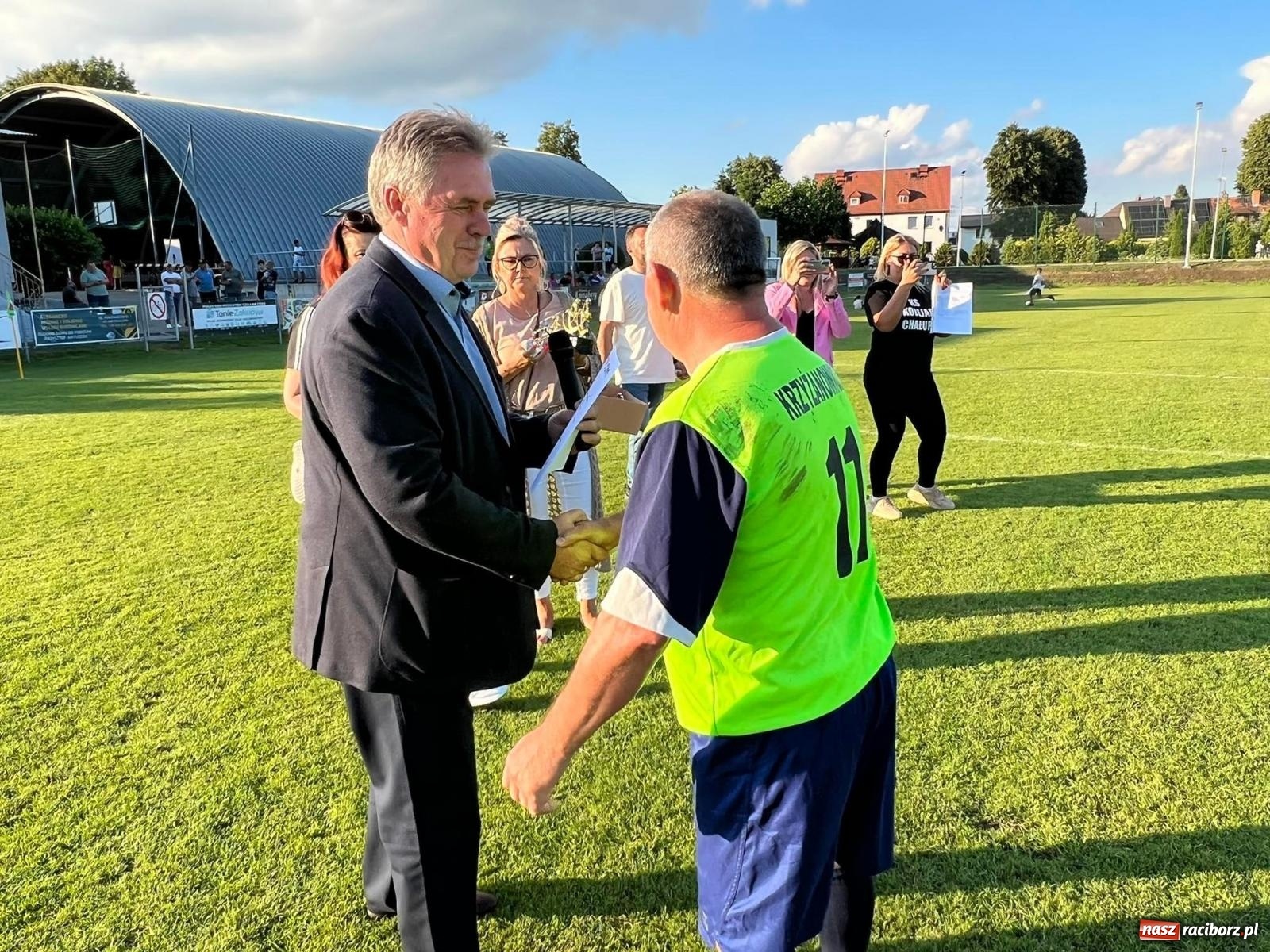 Zdjęcie w galerii na portalu naszraciborz.pl: Oldboje walczyli o puchar wójta w Chałupkach [FOTO] wiadomości z regionu