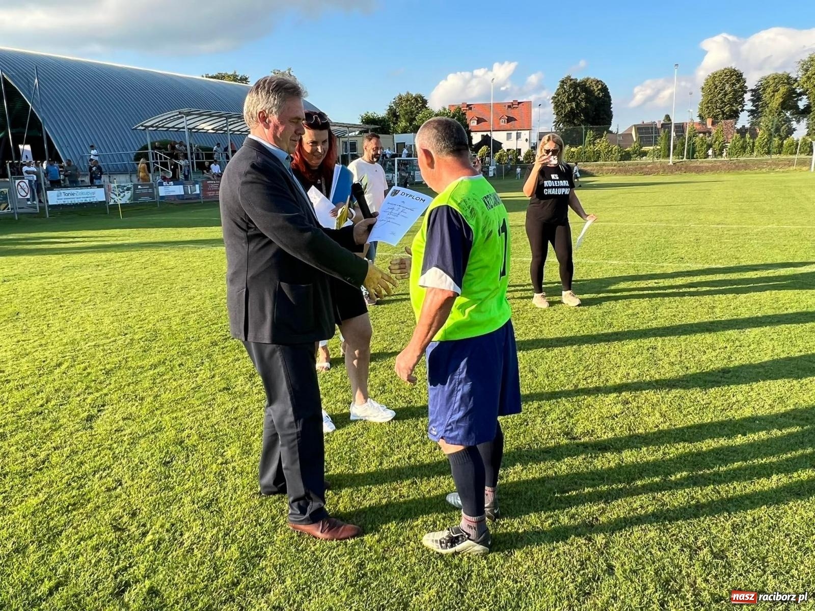 Zdjęcie w galerii na portalu naszraciborz.pl: Oldboje walczyli o puchar wójta w Chałupkach [FOTO] wiadomości z regionu