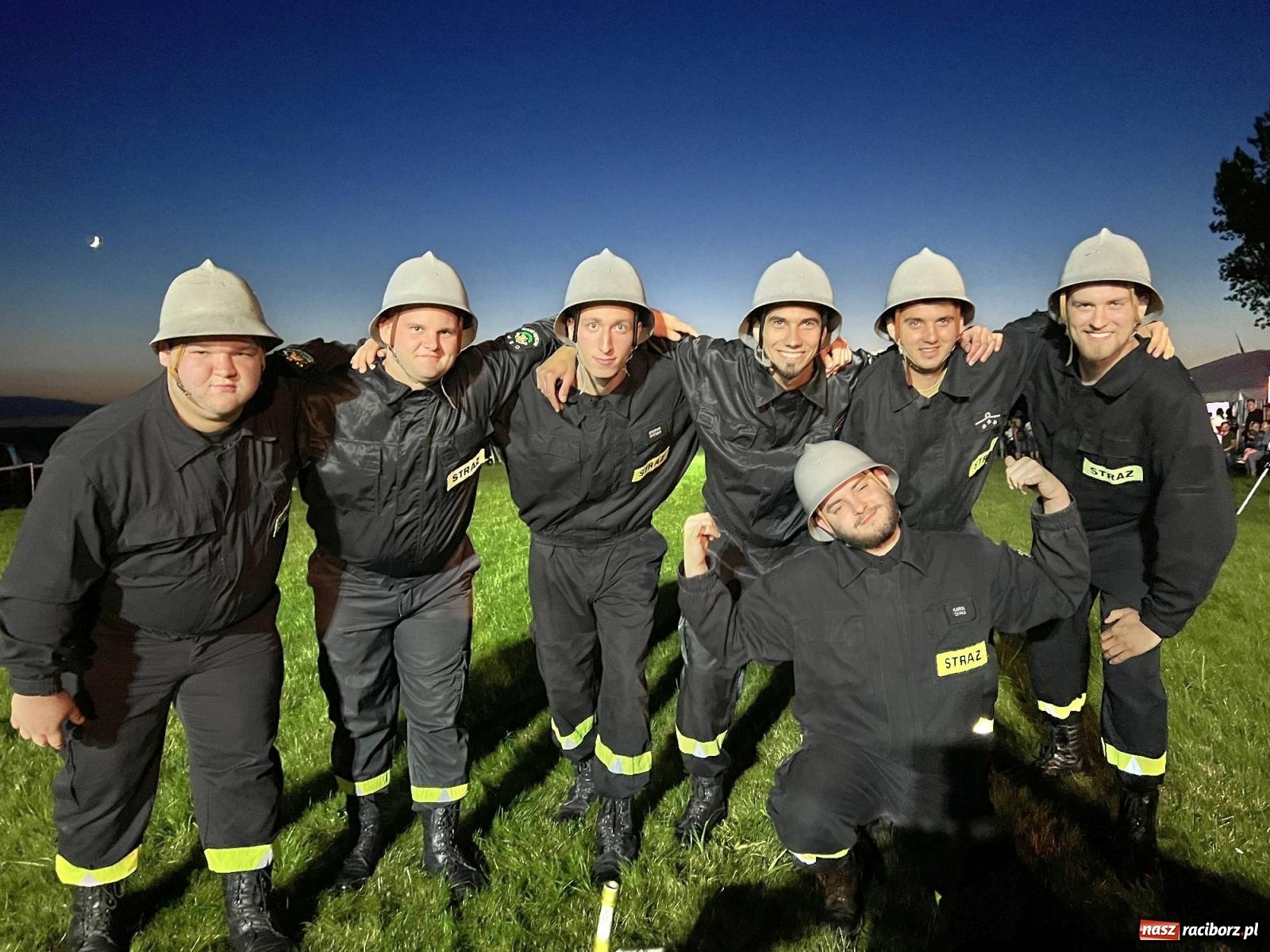 Zdjęcie w galerii na portalu naszraciborz.pl: Nocne zawody w Bojanowie. Przedsmak powiatowej rywalizacji [FOTO i WIDEO] wiadomości z regionu