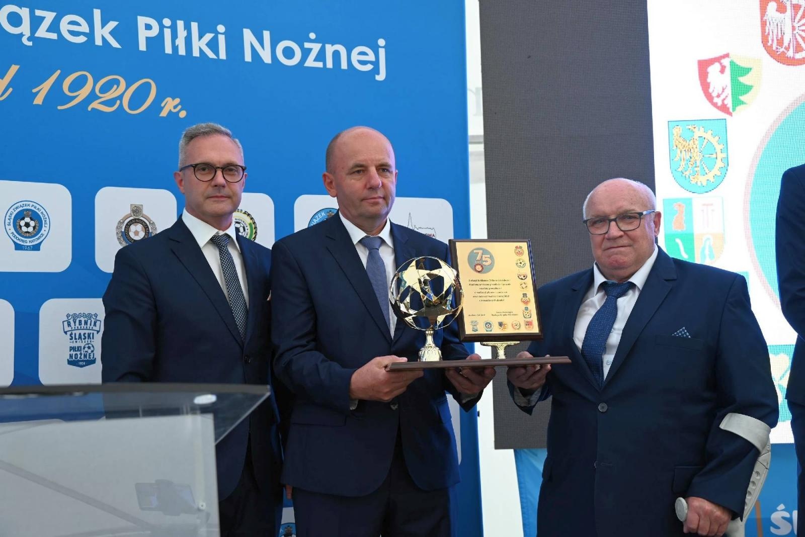 Zdjęcie w galerii na portalu naszraciborz.pl: Huczne obchody 75-lecia Podokręgu Racibórz [FOTO i WIDEO] wiadomości z regionu