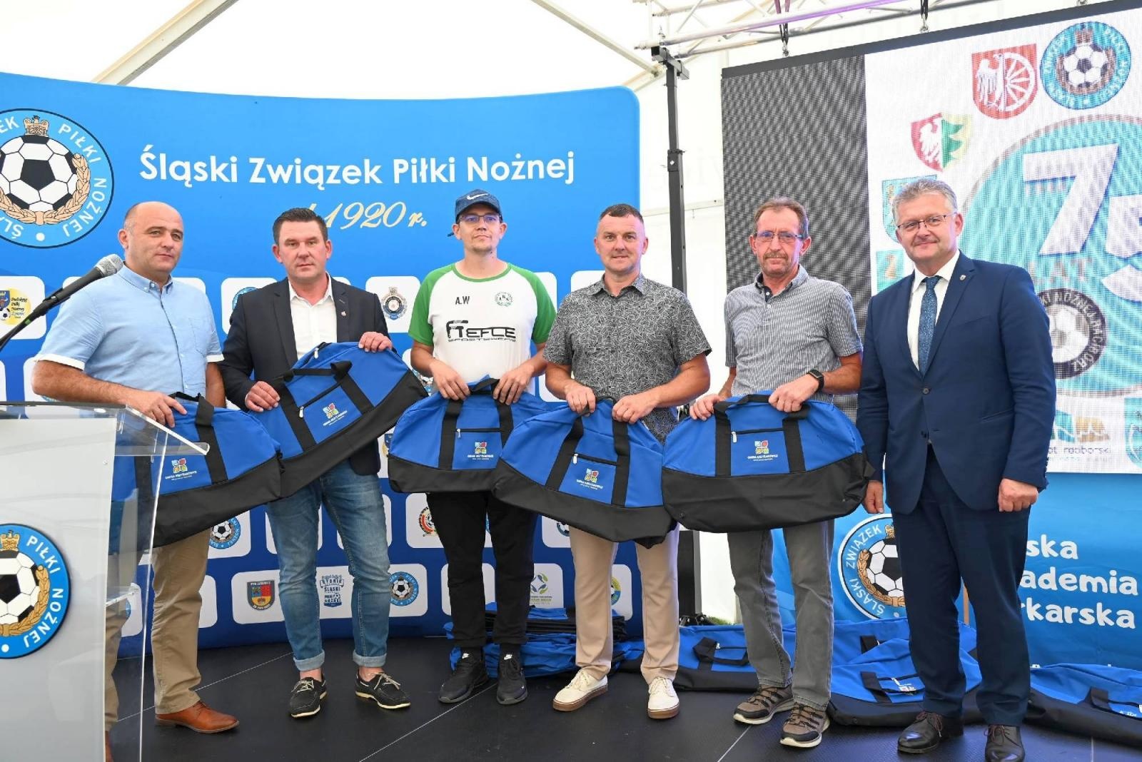 Zdjęcie w galerii na portalu naszraciborz.pl: Huczne obchody 75-lecia Podokręgu Racibórz [FOTO i WIDEO] wiadomości z regionu