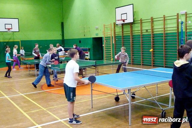 Zdjęcie w galerii na portalu naszraciborz.pl: Ping pong dla najmłodszych wiadomości z regionu