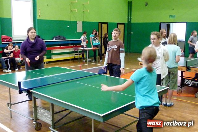 Zdjęcie w galerii na portalu naszraciborz.pl: Ping pong dla najmłodszych wiadomości z regionu