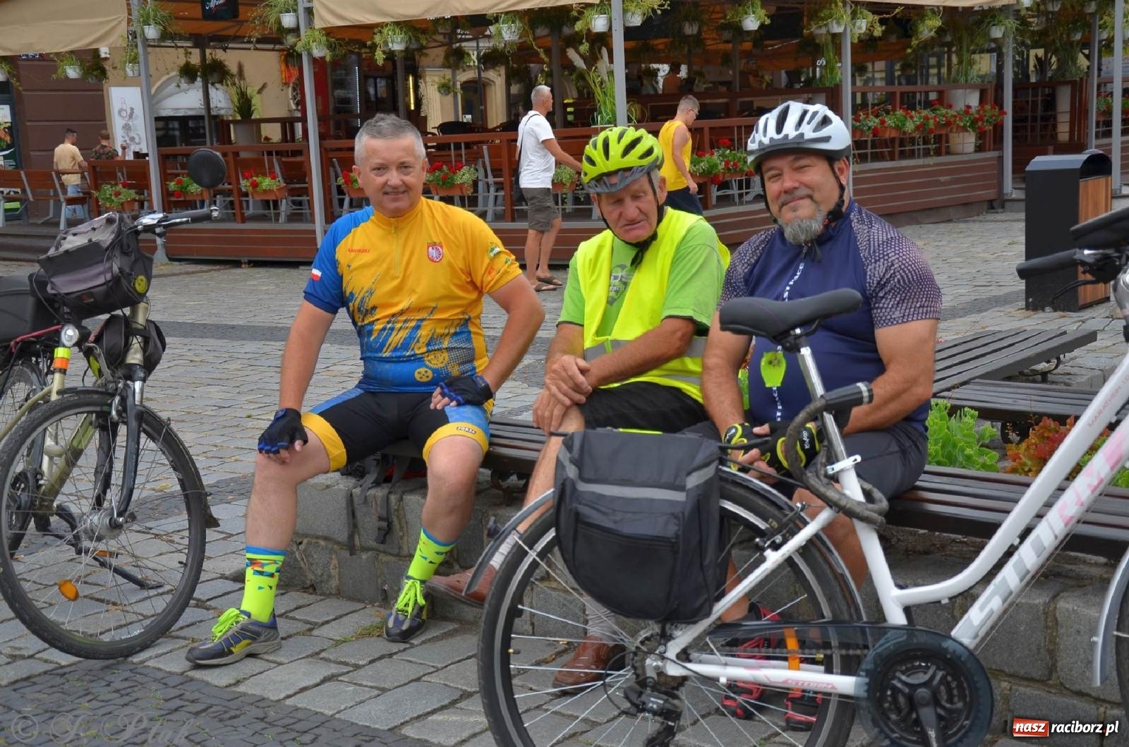 Zdjęcie w galerii na portalu naszraciborz.pl: Rodzinne 40 kilometrów rowerem wokół Raciborza wiadomości z regionu