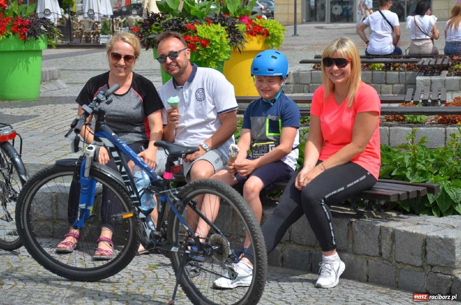 Zdjęcie w galerii na portalu naszraciborz.pl: Rodzinne 40 kilometrów rowerem wokół Raciborza wiadomości z regionu
