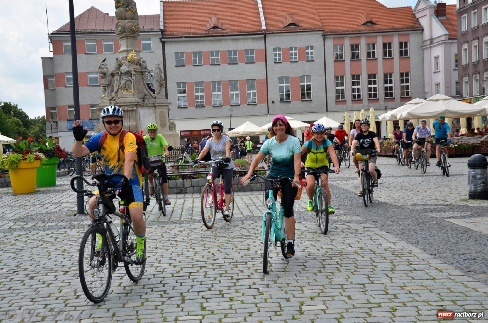 Zdjęcie w galerii na portalu naszraciborz.pl: Rodzinne 40 kilometrów rowerem wokół Raciborza wiadomości z regionu