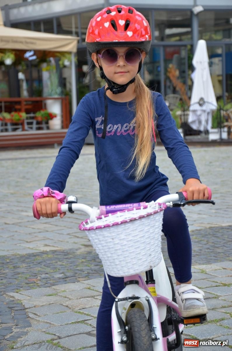 Zdjęcie w galerii na portalu naszraciborz.pl: Rodzinne 40 kilometrów rowerem wokół Raciborza wiadomości z regionu