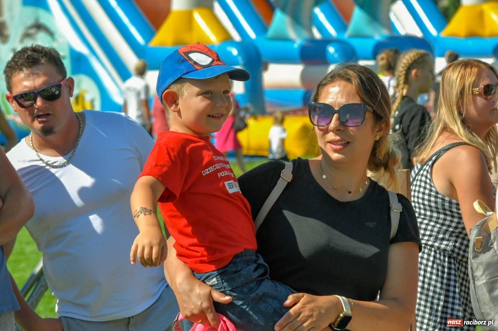 Zdjęcie w galerii na portalu naszraciborz.pl: Gospodarze z głównym trofeum zawodów w Bieńkowicach [FOTO i WIDEO] wiadomości z regionu