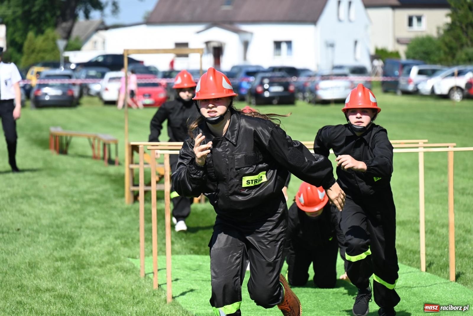 Zdjęcie w galerii na portalu naszraciborz.pl: Gospodarze z głównym trofeum zawodów w Bieńkowicach [FOTO i WIDEO] wiadomości z regionu