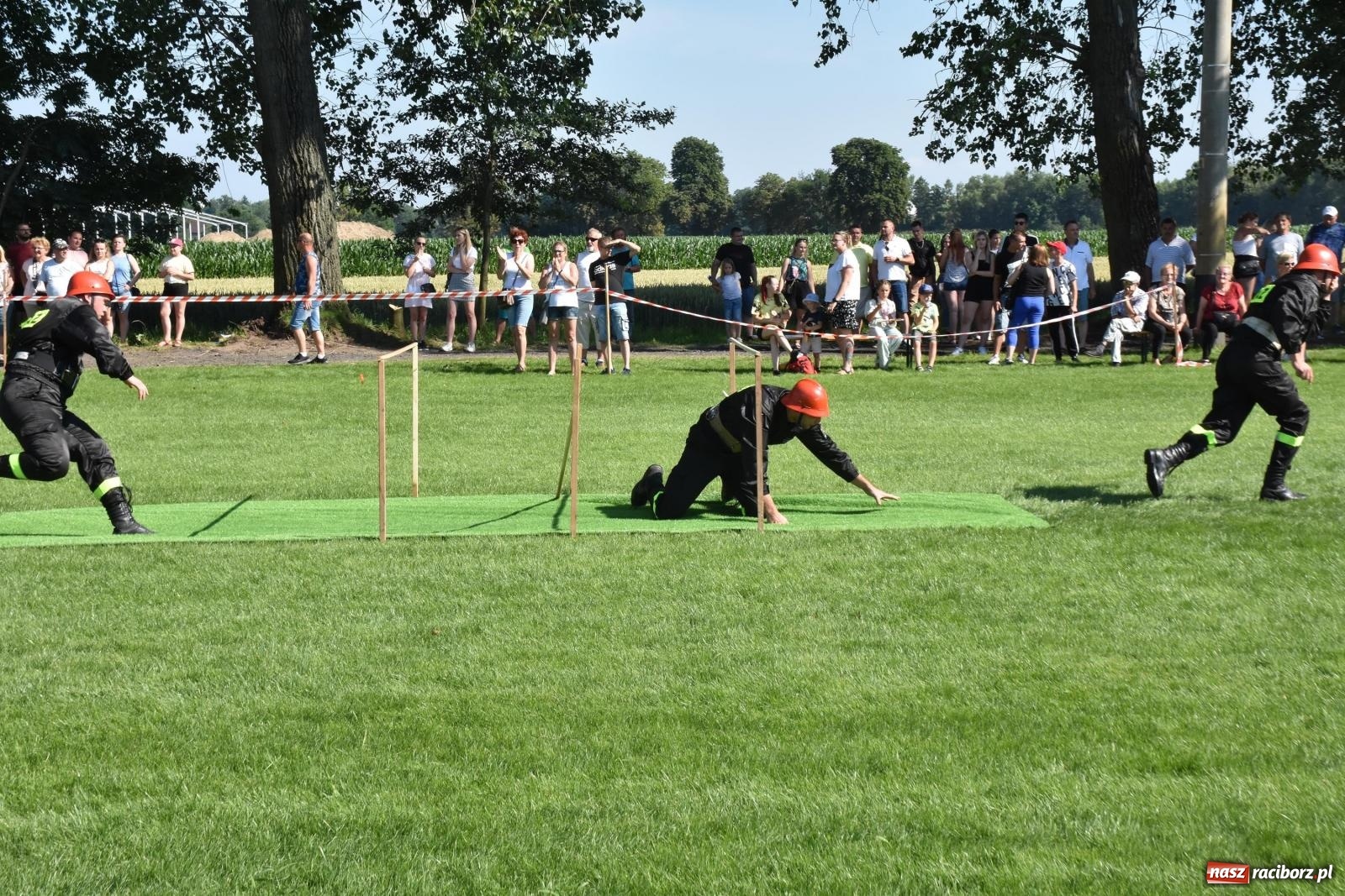 Zdjęcie w galerii na portalu naszraciborz.pl: Gospodarze z głównym trofeum zawodów w Bieńkowicach [FOTO i WIDEO] wiadomości z regionu