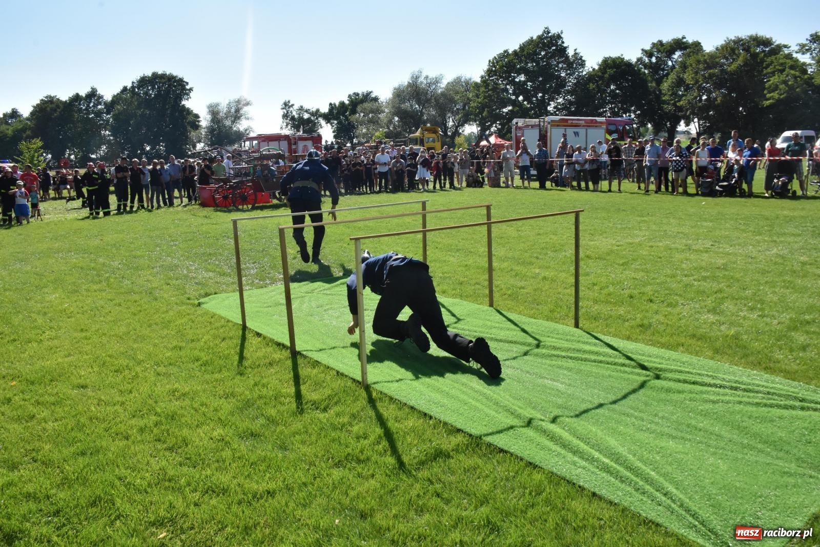 Zdjęcie w galerii na portalu naszraciborz.pl: Gospodarze z głównym trofeum zawodów w Bieńkowicach [FOTO i WIDEO] wiadomości z regionu
