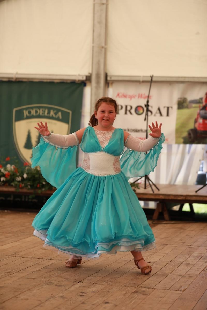 Zdjęcie w galerii na portalu naszraciborz.pl: 100 lat OSP Bojanów. Wesoło i kolorowo na scenie wiadomości z regionu