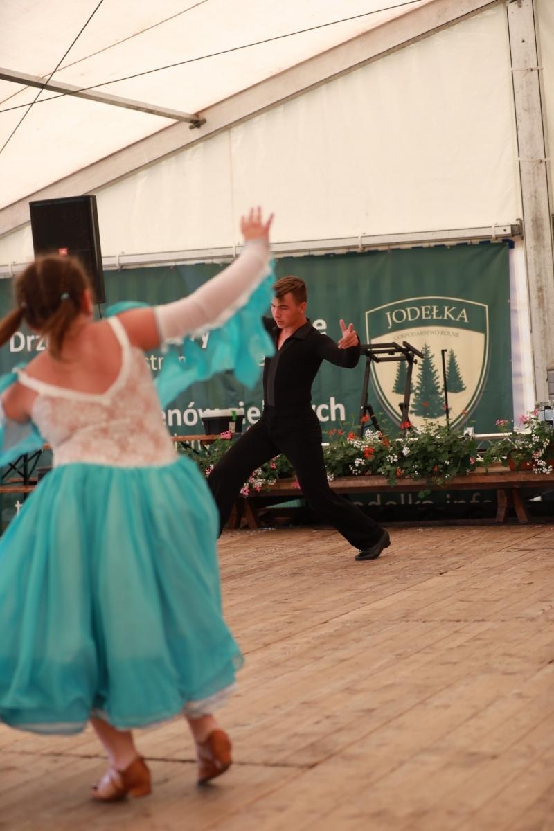 Zdjęcie w galerii na portalu naszraciborz.pl: 100 lat OSP Bojanów. Wesoło i kolorowo na scenie wiadomości z regionu