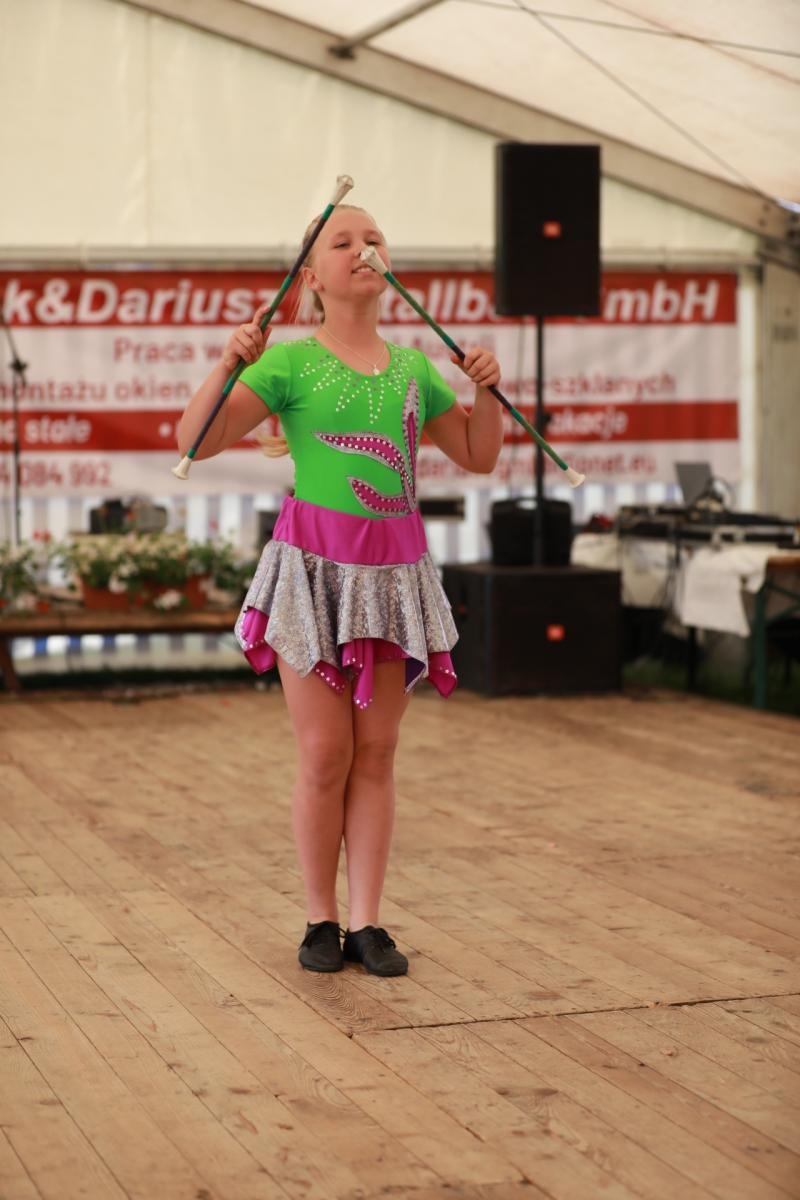 Zdjęcie w galerii na portalu naszraciborz.pl: 100 lat OSP Bojanów. Wesoło i kolorowo na scenie wiadomości z regionu