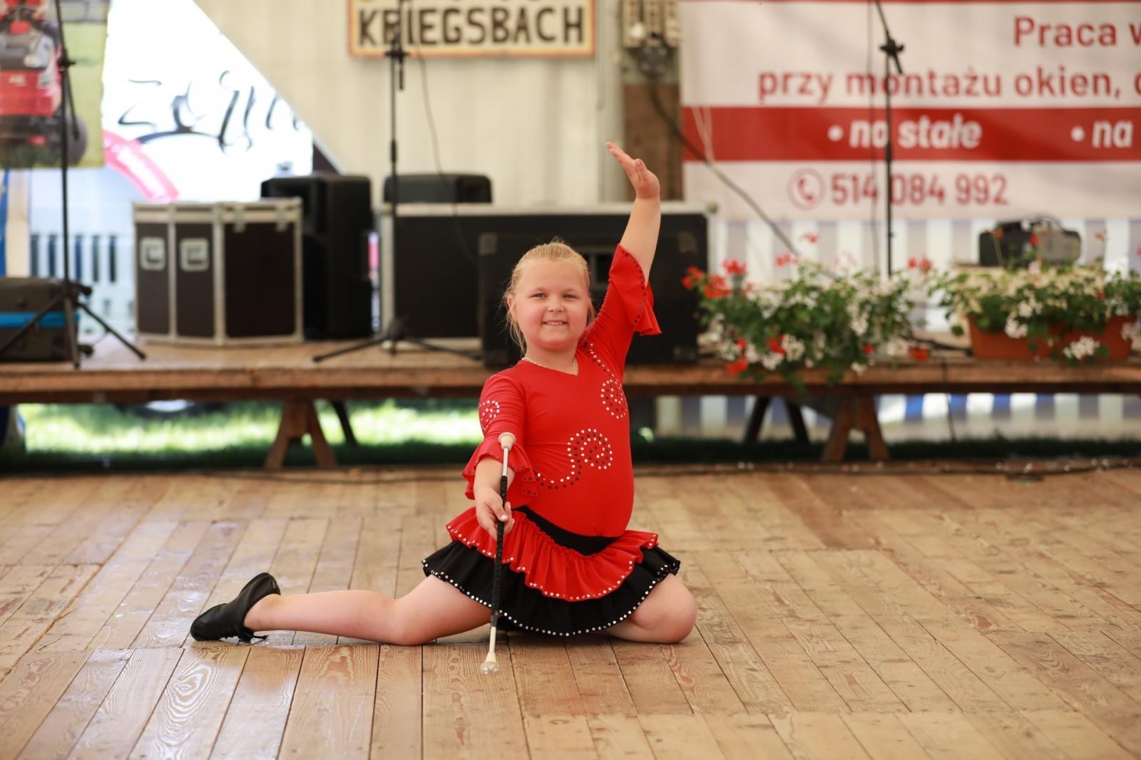 Zdjęcie w galerii na portalu naszraciborz.pl: 100 lat OSP Bojanów. Wesoło i kolorowo na scenie wiadomości z regionu