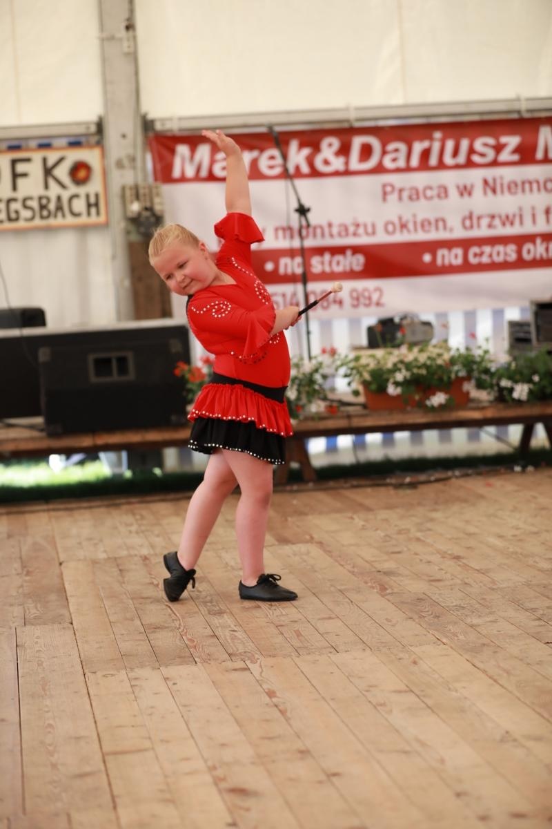 Zdjęcie w galerii na portalu naszraciborz.pl: 100 lat OSP Bojanów. Wesoło i kolorowo na scenie wiadomości z regionu