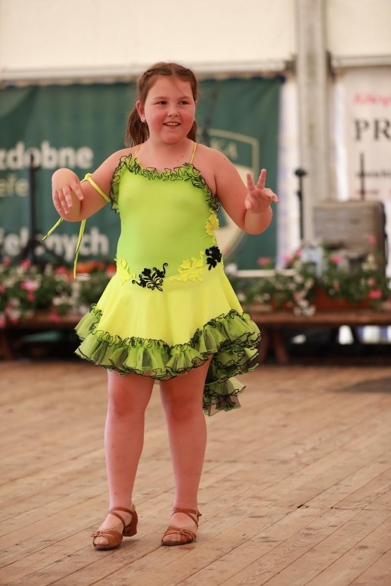 Zdjęcie w galerii na portalu naszraciborz.pl: 100 lat OSP Bojanów. Wesoło i kolorowo na scenie wiadomości z regionu