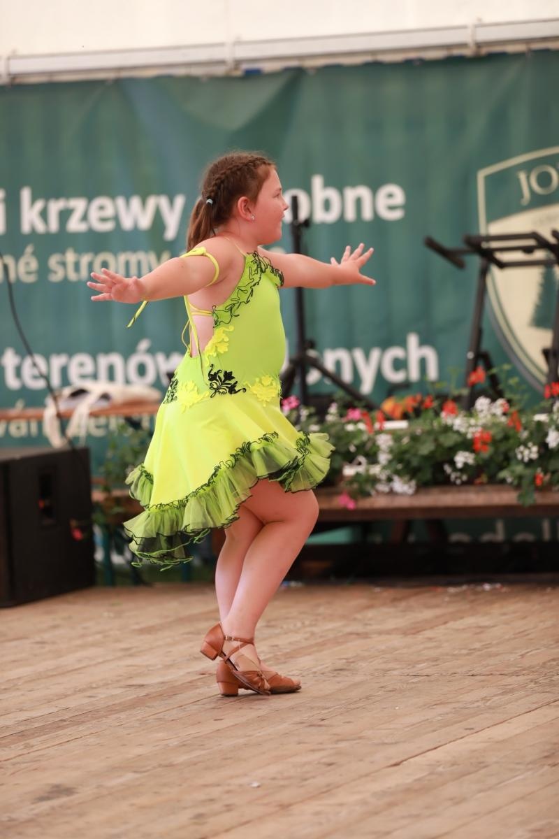 Zdjęcie w galerii na portalu naszraciborz.pl: 100 lat OSP Bojanów. Wesoło i kolorowo na scenie wiadomości z regionu