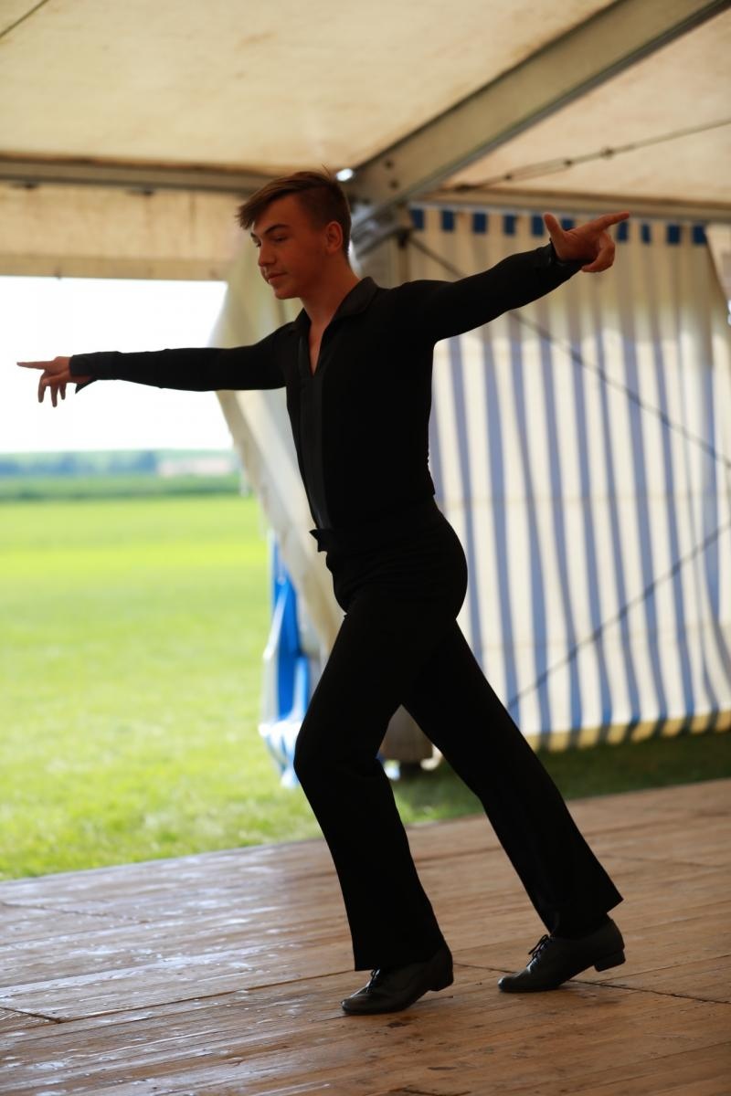 Zdjęcie w galerii na portalu naszraciborz.pl: 100 lat OSP Bojanów. Wesoło i kolorowo na scenie wiadomości z regionu